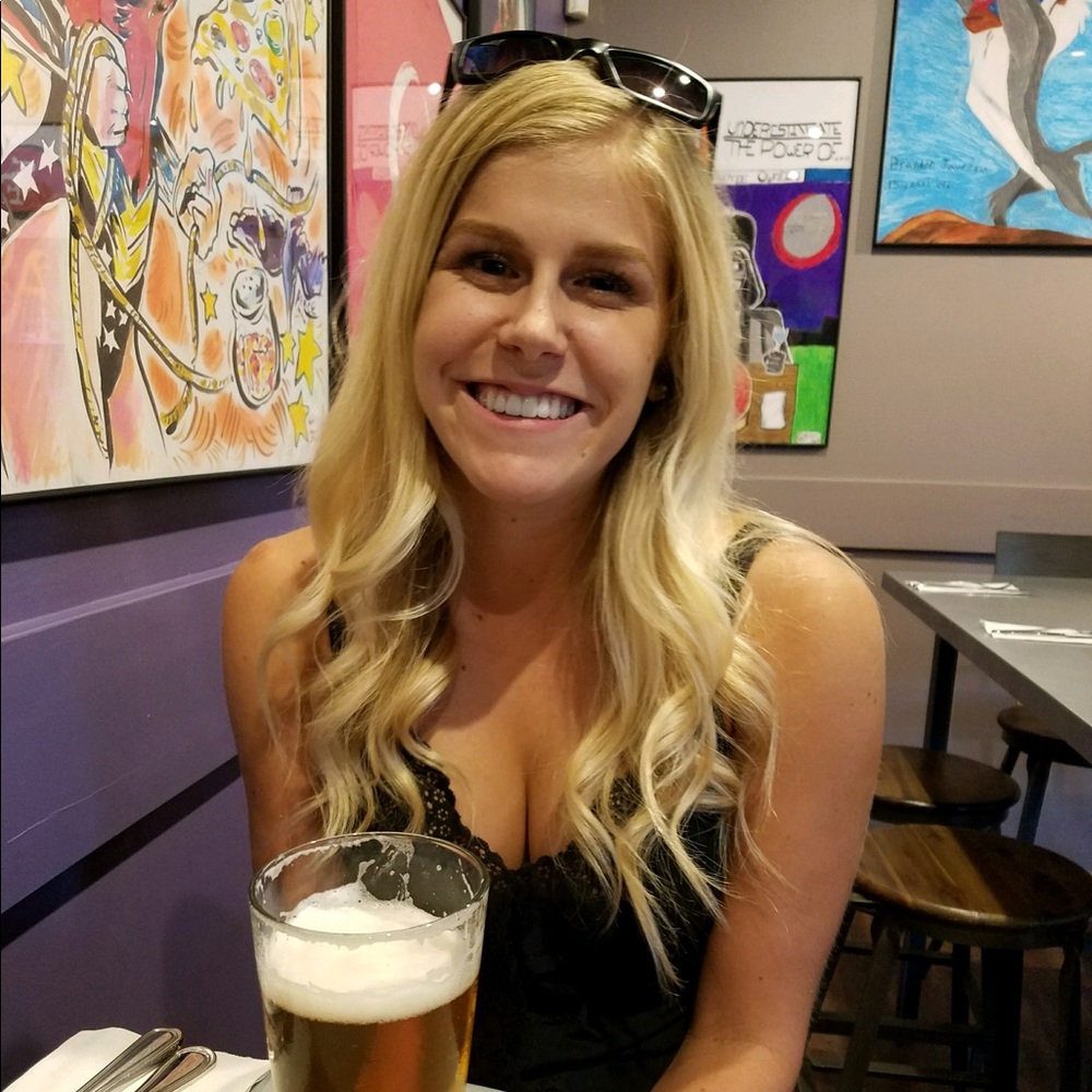 Meet your Posher, Jennifer